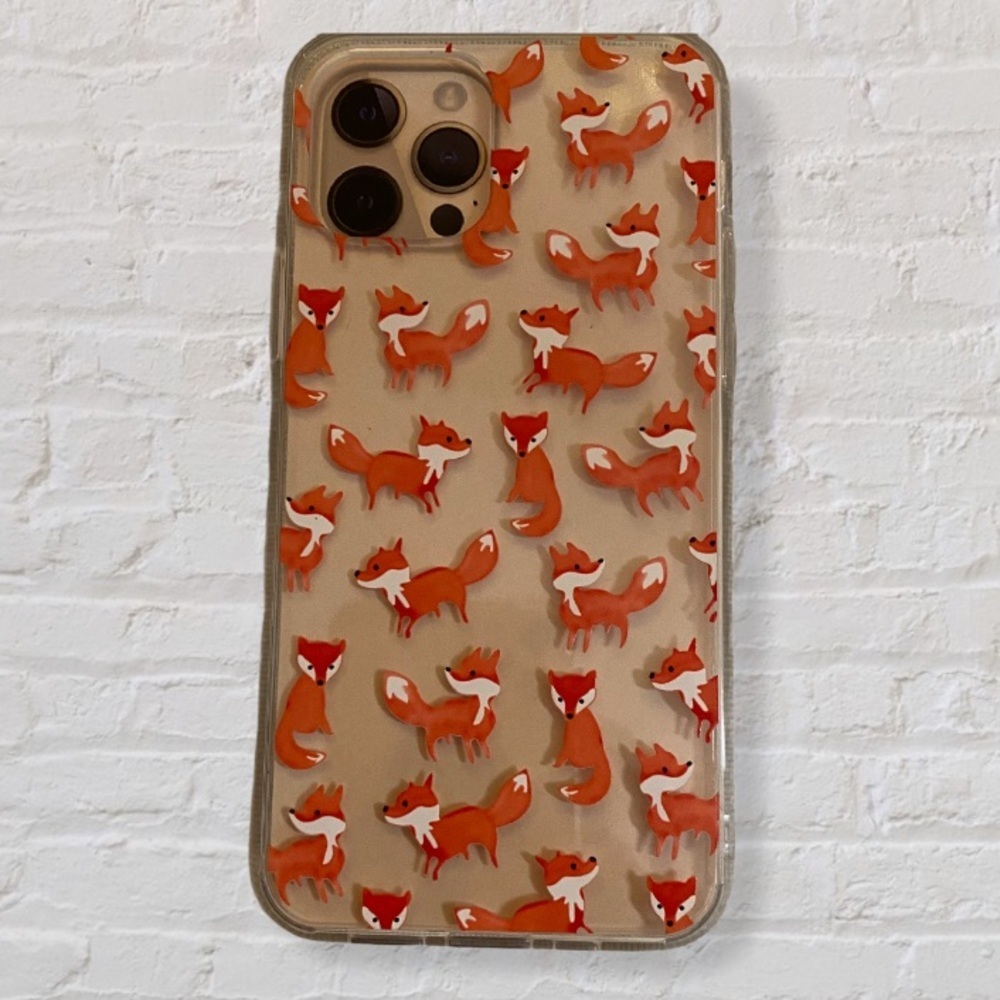 NWT iPhone 11 Fox Print Clear Background Case
